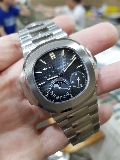 patek philippe nautilus dimensions|patek philippe nautilus 5712 price.